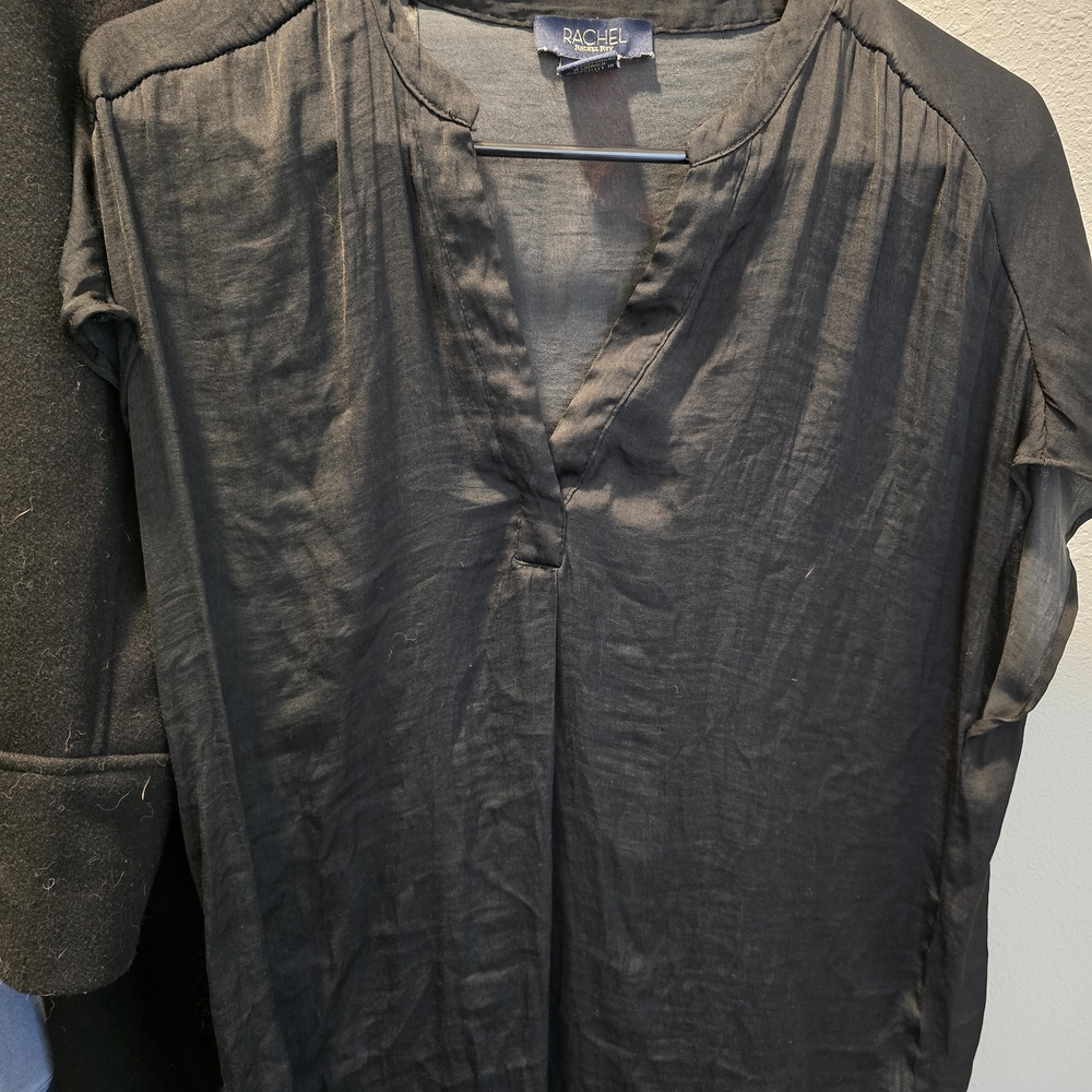 Rachel Classic Black Top